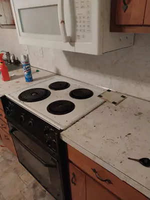 dirty kitchen oven before